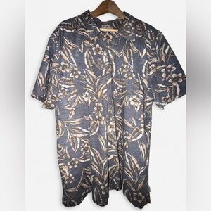 O'Neill Gray and Tan Floral Casual Button Down Shirt